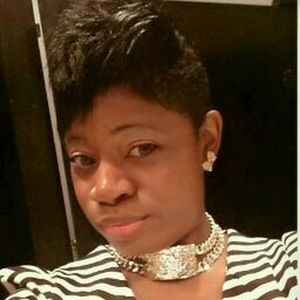 Meet your Posher, Tia